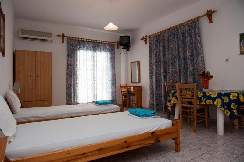 העיירה סקיאתוס Syraina Apartments מראה חיצוני תמונה