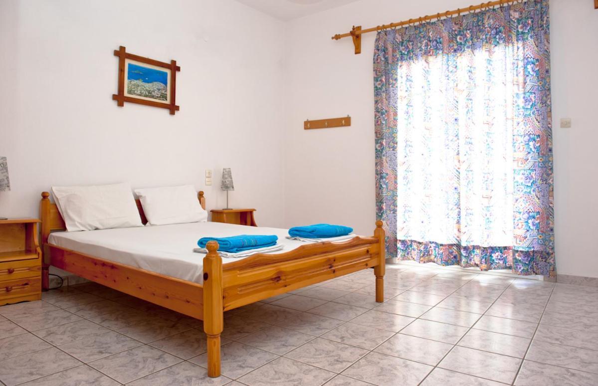 העיירה סקיאתוס Syraina Apartments מראה חיצוני תמונה
