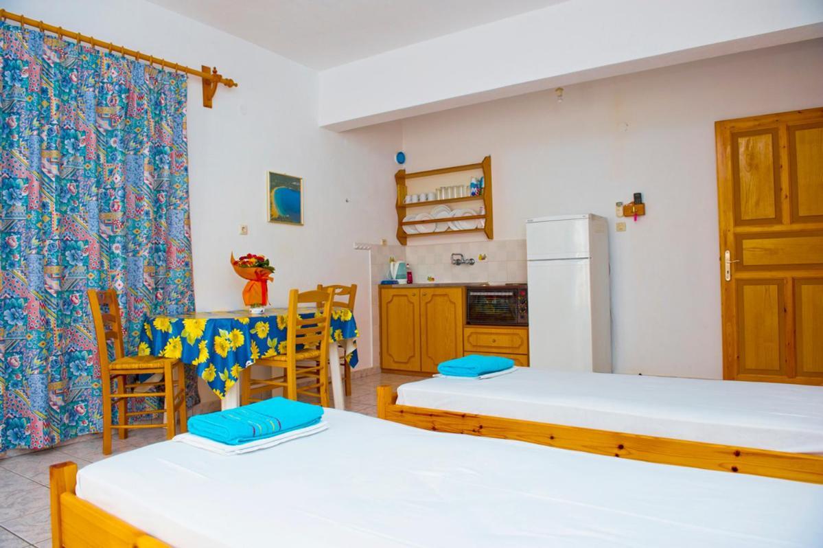 העיירה סקיאתוס Syraina Apartments מראה חיצוני תמונה