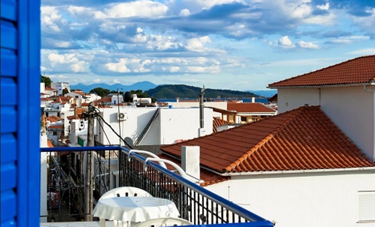 העיירה סקיאתוס Syraina Apartments מראה חיצוני תמונה