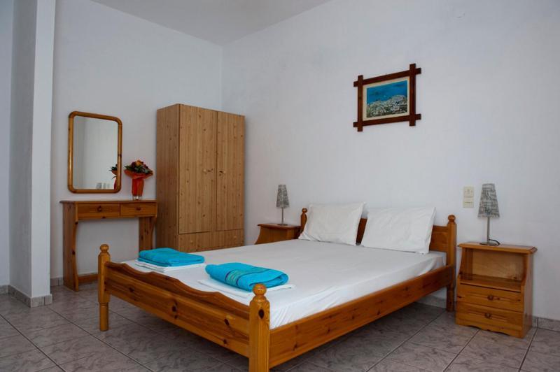 העיירה סקיאתוס Syraina Apartments מראה חיצוני תמונה