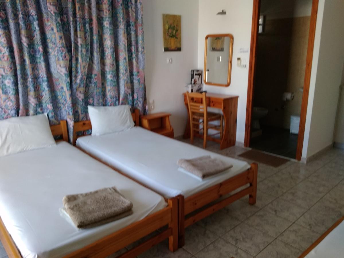 העיירה סקיאתוס Syraina Apartments מראה חיצוני תמונה